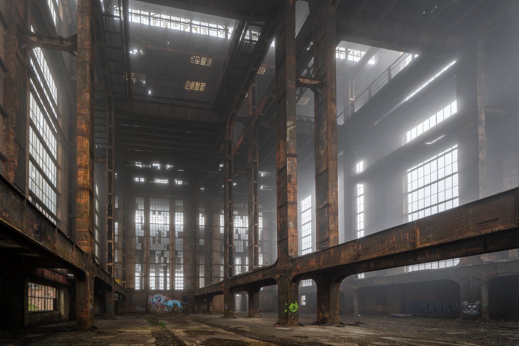 old-abandoned-factory-with-beautifull-lines-and-height.jpg