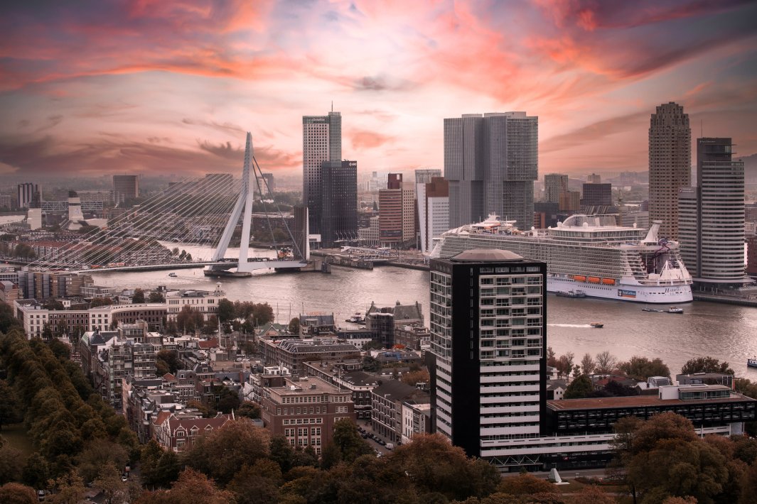 rotterdam-skyline.jpg